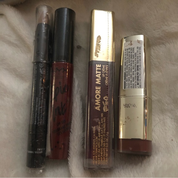 Other - Makeup bag 7